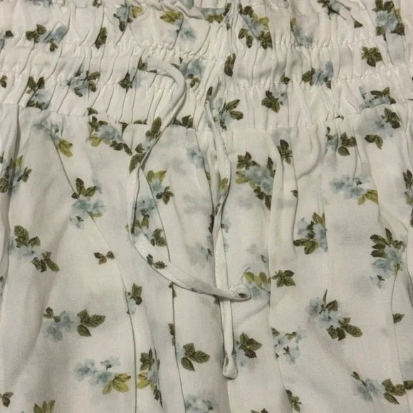 Rue21| NWT Women's Floral Mini Skirt | Size 1X - Picture 6 of 7